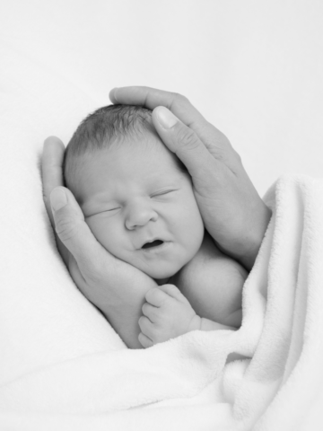 Best age for newborn photoshoot